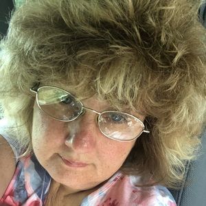 Meet your Posher, Kelley